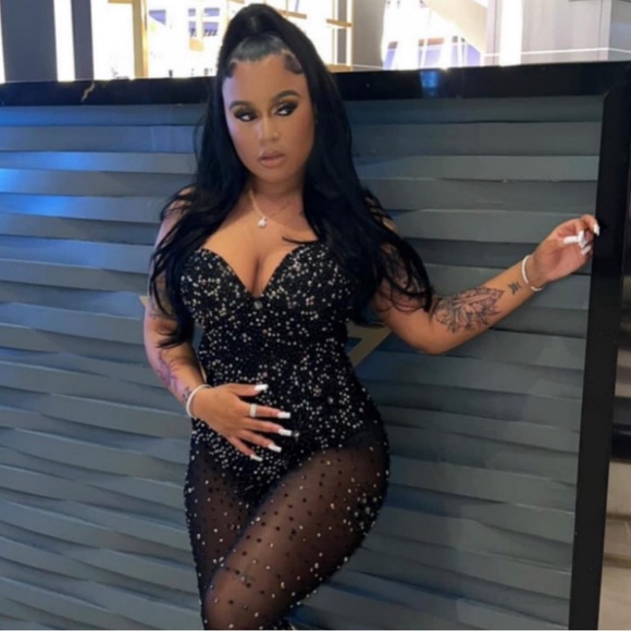 ✨Meet your Posher Gina and my Beautiful Family✨ - Picture 4 of 14